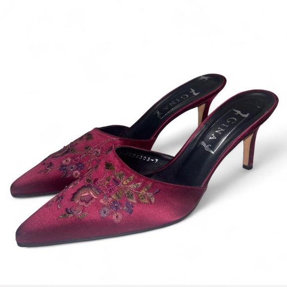 Vintage Y2K GINA burgundy mules Size 7 - Picture 1 of 5